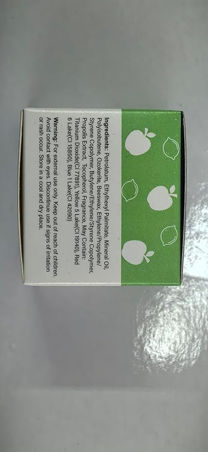 1PCS Bee Lip Balm Honey Lip Exfoliator