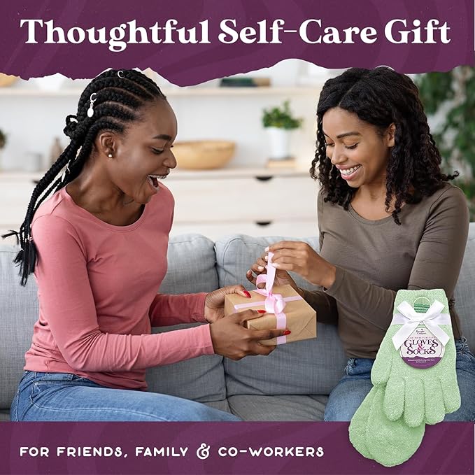 Purple Canyon Moisturizing Socks and Gloves Set | Sage Green Fuzzy Socks and Gloves with Aloe and Vitamin E for Women | Women's Gifts for Self-Care