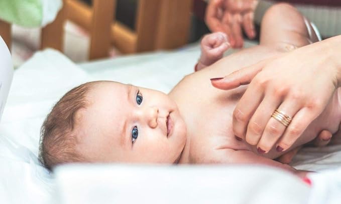 Daana Organic Coconut Oil for Skin: Extra Virgin, Cold Pressed (12 oz)