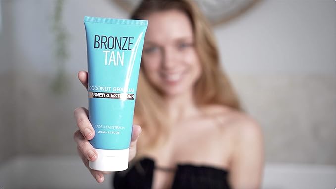 Bronze Tan Gradual Self Tanner Lotion & Tan Extender - Coconut Scented - Aloe Vera & Vitamin E Enriched - Streak-Free Nourishing Sunless Tanning Lotion (200ml)