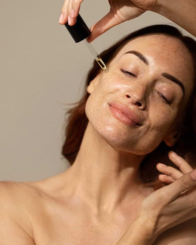 Henné Organics Serene Face Oil - Balancing & Non-comedogenic for Sensitive Skin - Vegan (1 fl oz)