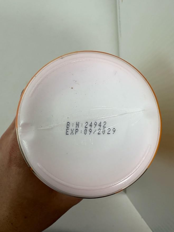 Skin Brightening Body Lotion – 17.6 fl oz / 500ml – Helps to Remove Dark Spots, with Shea Butter, Arbutin Complex and Vitamin A