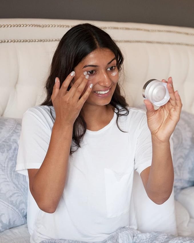 VASANTI EYE WONDER Triple Action Paraben-Free Eye Treatment Cream Clinically Proven Peptides & Botanicals - Helps with Dark Circles, Wrinkles, Puffiness (20mL)