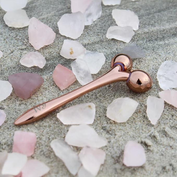 mwein Ivy 3D Face Massage Roller – Mini Lightweight Small Travel-Sized Y-Shaped Stainless Steel – Jade Roller, Ice Roller, Cellulite Roller – Face Sculpting Tool (Rose Gold/Pink)