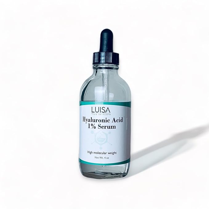 Hyaluronic Acid Serum for the face. Anti-aging serum that hydrates and reduces skin wrinkles.