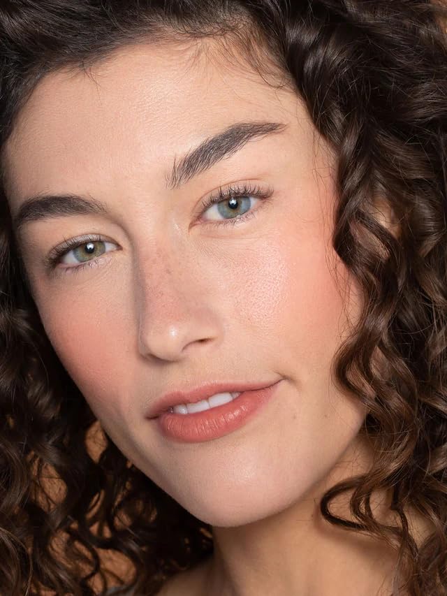 ILIA - Color Haze Multi-Use Matte Pigment | Cream Blush + Lip Color In One | Nourishing, Fuss-Free Application | Non-Toxic, Vegan, Cruelty-Free, Silicone-Free (Stutter, 0.23 fl oz | 7 ml)