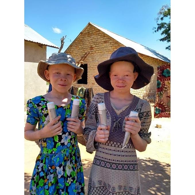 Altruist. Dermatologist Sunscreen. Broad Spectrum SPF 30 & high UVA Protection 200 ml - Pack of 2