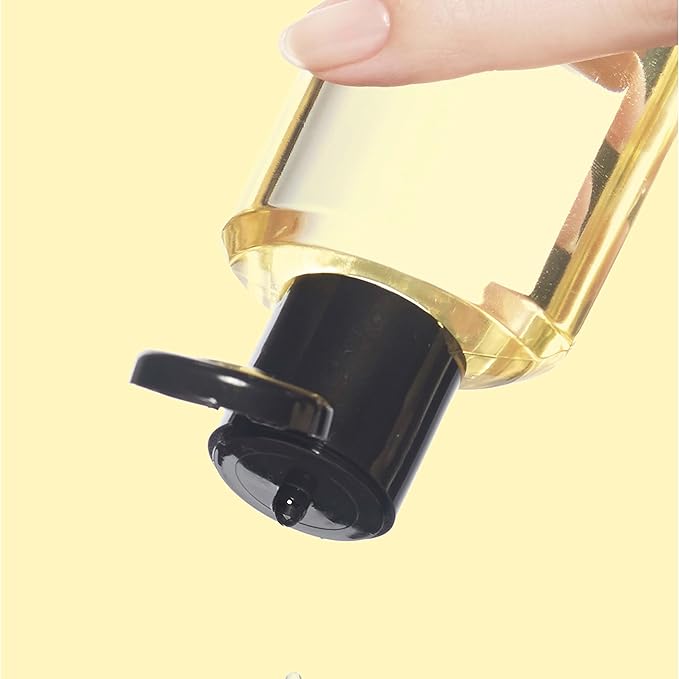 Neutrogena Body Oil Light Sesame Formula, Twin Pack of 16 fl oz, Radiant Glow Moisturizer for Dry Skin, Bath & Shower Oil For Smooth and Hydrated Skin