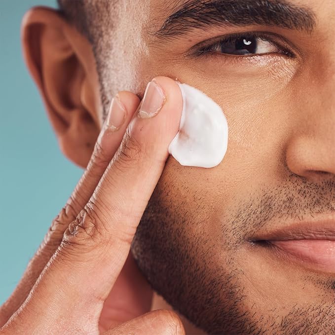 Lather & Wood Shaving Co Caffeine Restoring Eye Cream For Men - 'The Tiny Jar that Packs a Punch' Mens Eye Cream 30ml