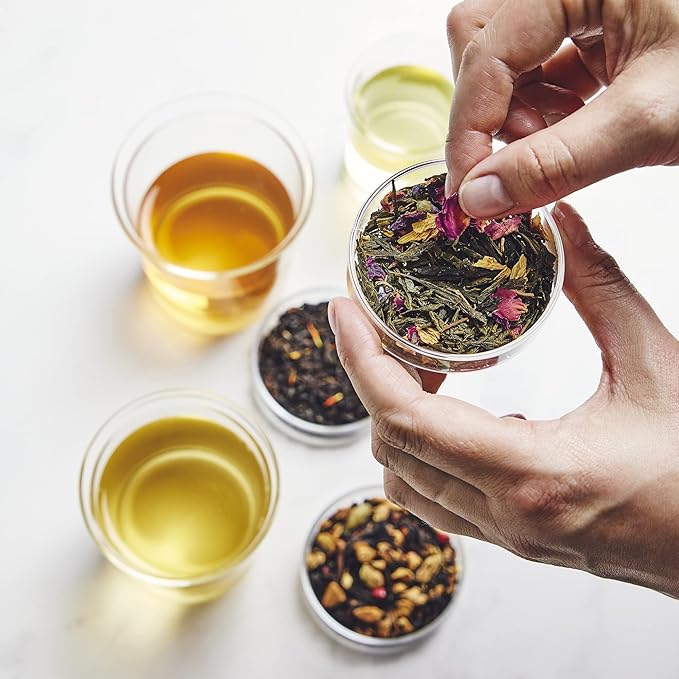 Palais des Thés - Organic Scandinavian Wellness Caffeine-Free Herbal Tea for Natural Defenses with Birch, Sea Buckthorn, Cranberry, and Bilberry - 3.5oz Loose Leaf Metal Gift Tin