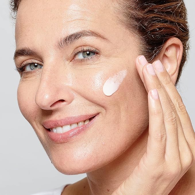 L'Oreal Paris Age Perfect Collagen Expert Anti-Aging, Anti-Wrinkle Night Moisturizer 2.5 oz